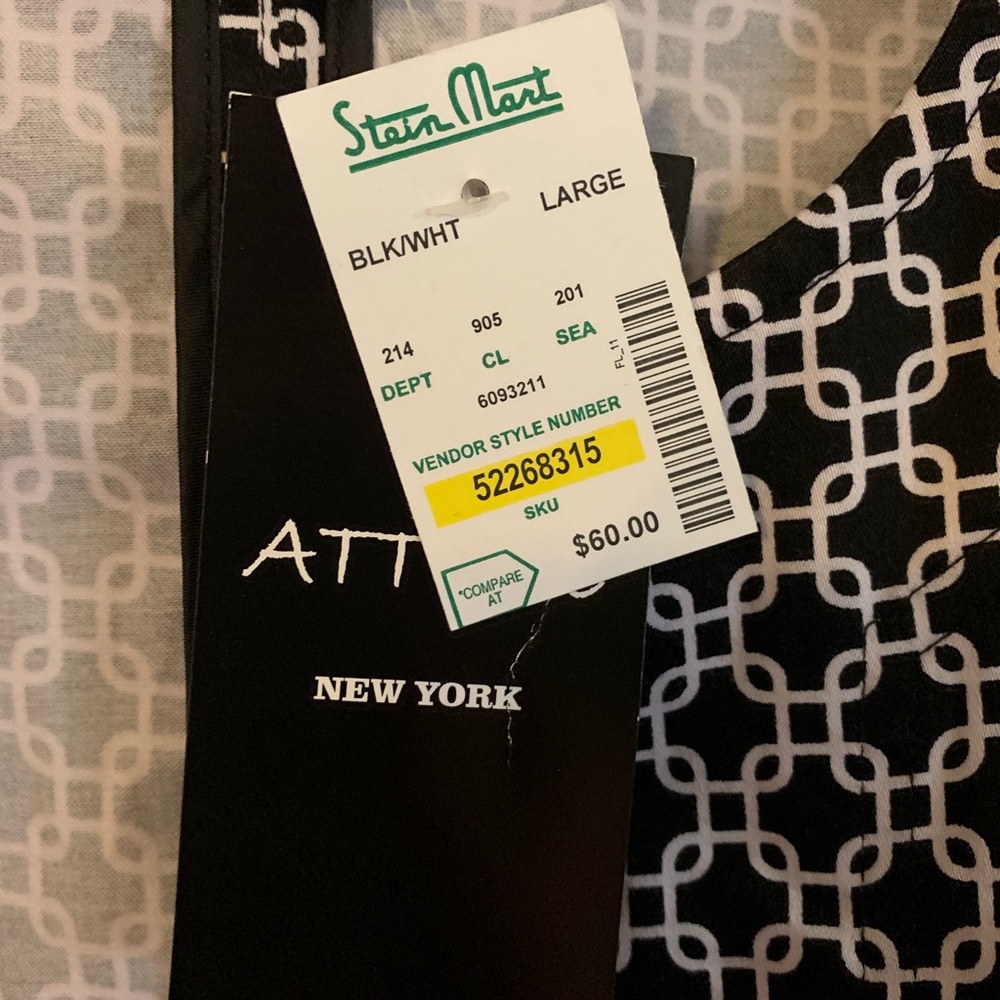 Attyre Open Front Jacket. Size L - Picture 6 of 6